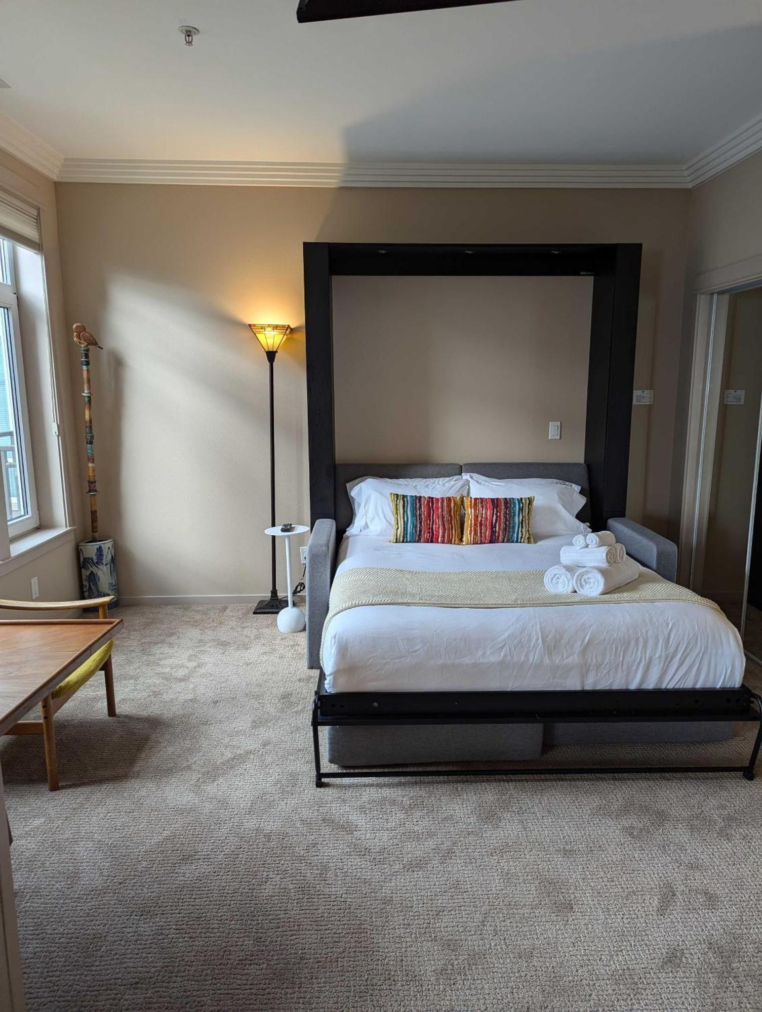 New Downtown 2 Beds, 2 Baths Waterfront Alaska 335 سياتل المظهر الخارجي الصورة