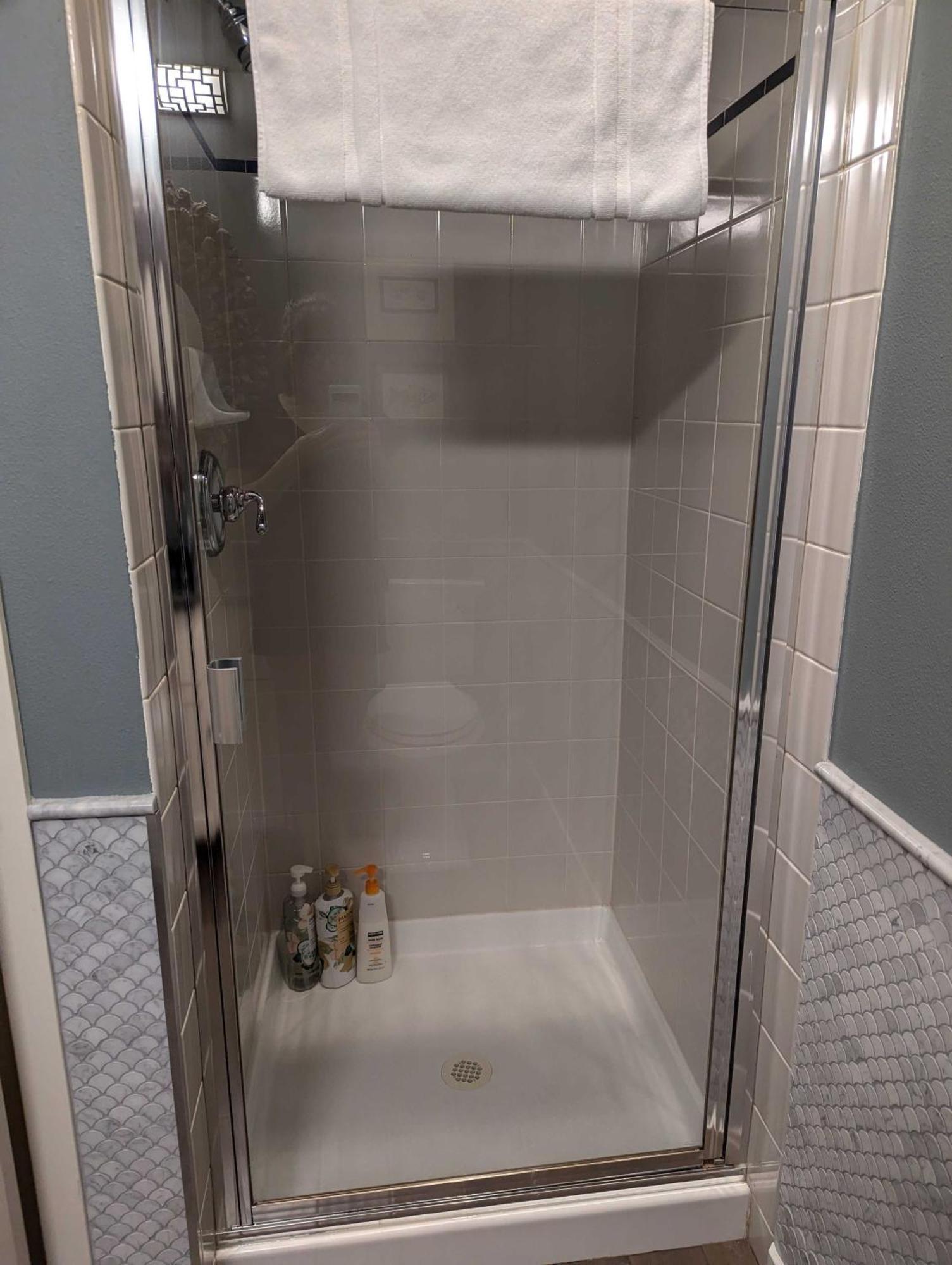 New Downtown 2 Beds, 2 Baths Waterfront Alaska 335 سياتل المظهر الخارجي الصورة