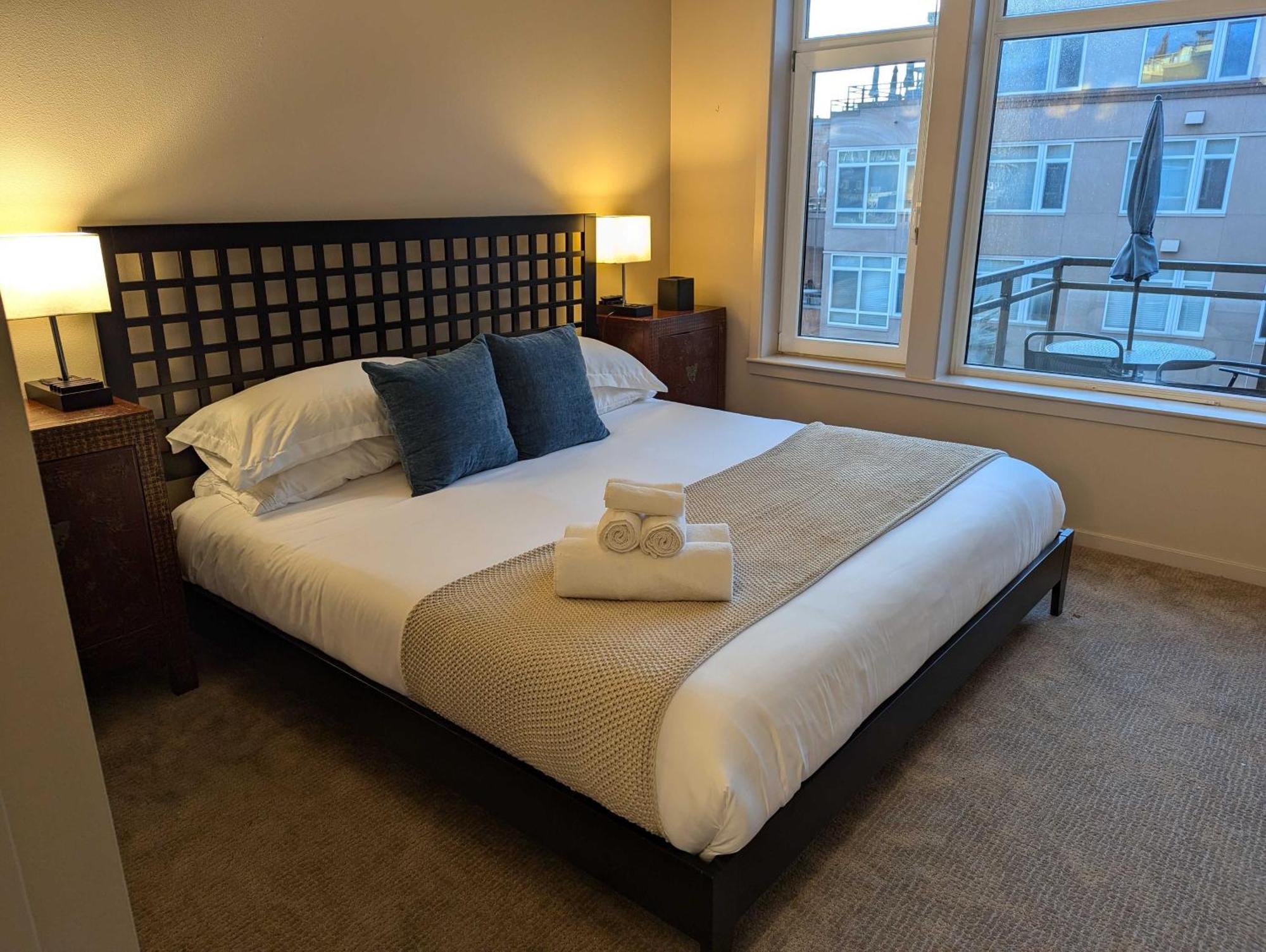 New Downtown 2 Beds, 2 Baths Waterfront Alaska 335 سياتل المظهر الخارجي الصورة